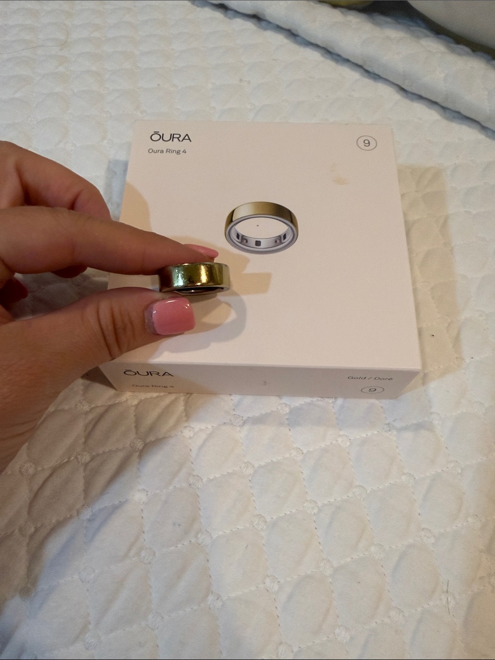 Oura Ring 4 Gold